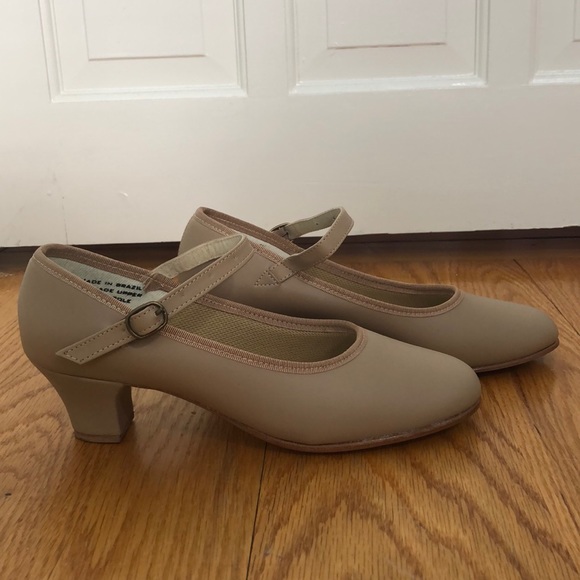 Main Street Dance Wear Shoes - Main Street Dance Wear Character Shoe